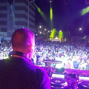 DJ JAVY CASH HOUSE DEL       BOOOOOO         ABRIL  2020         CUARENTECH  IN THE ROOM NIGHT